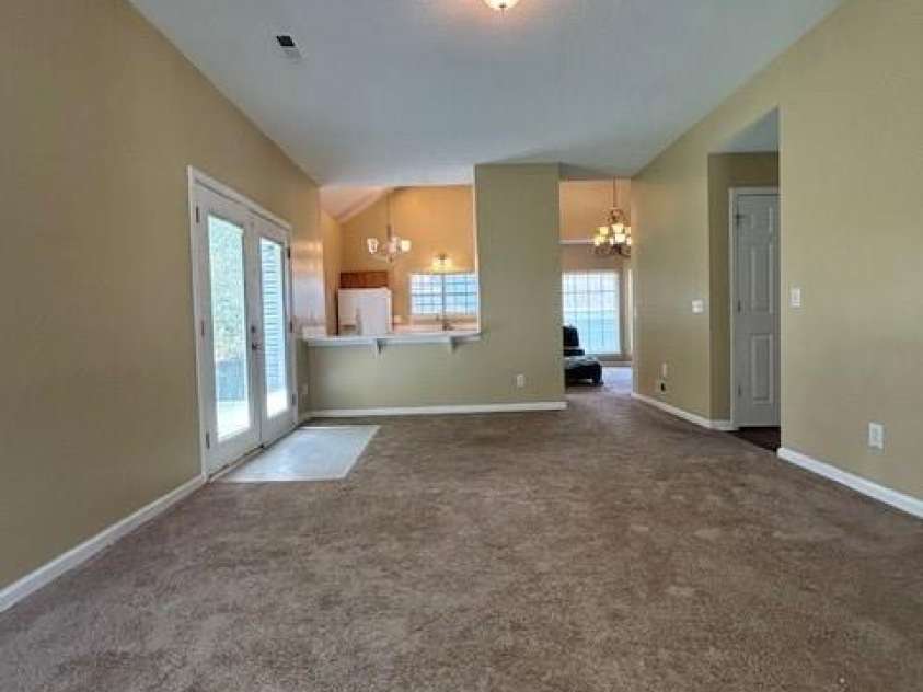 8901 Clifton Meadow Drive, Matthews, NC 28105.  MLS# CAR4266565, YatesRealty ID 24482. 