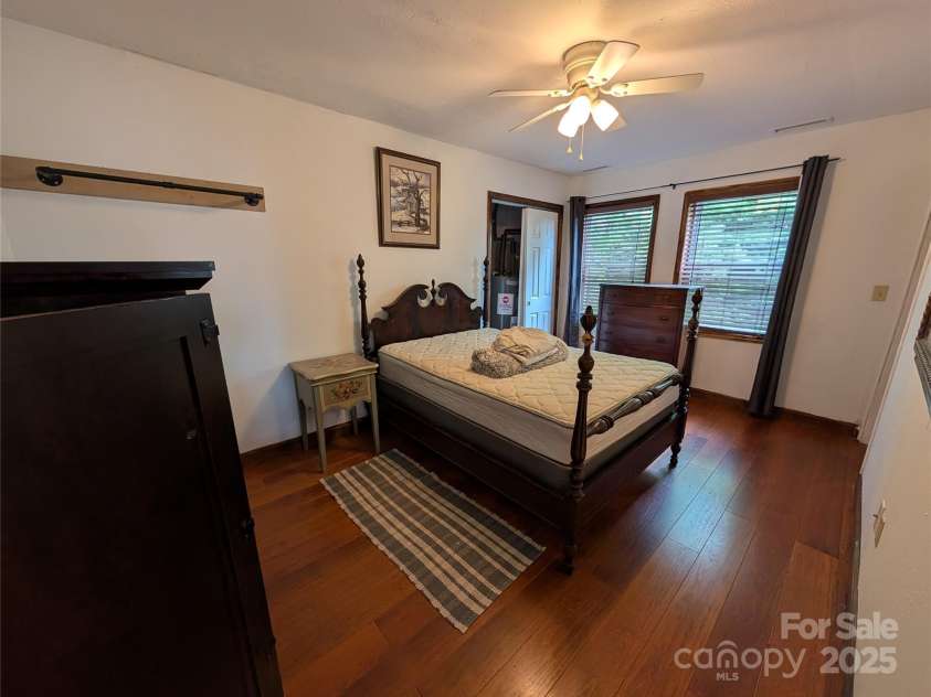 403 Union Hill Road, Hendersonville, NC 28792.  MLS# CAR4278795, YatesRealty ID 24484. Apartment bedroom