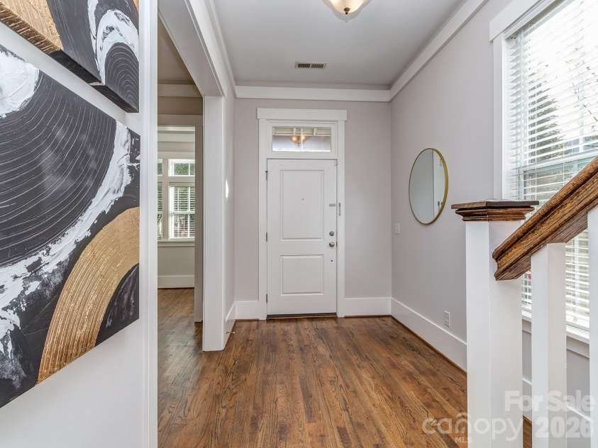 1427 Tippah Park Court, Charlotte, NC 28205.  MLS# CAR4367196, YatesRealty ID 24485. 