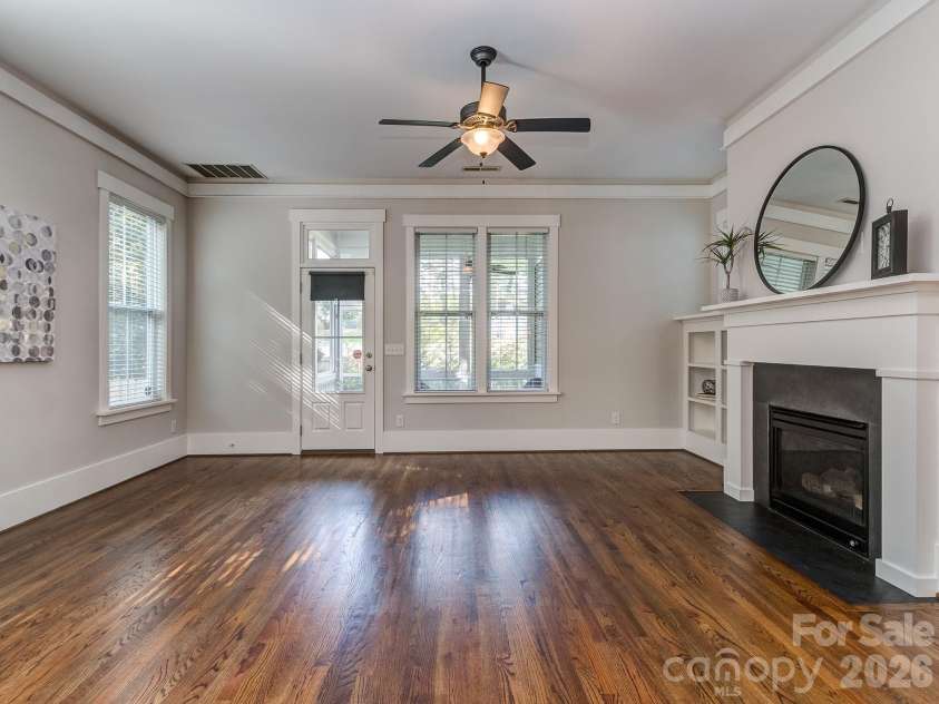 1427 Tippah Park Court, Charlotte, NC 28205.  MLS# CAR4367196, YatesRealty ID 24485. 