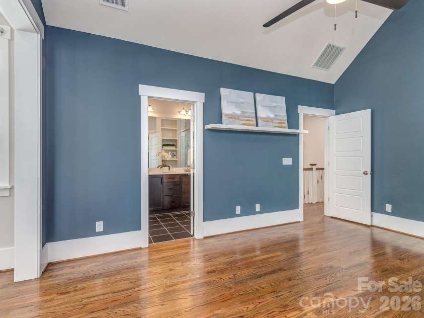 1427 Tippah Park Court, Charlotte, NC 28205.  MLS# CAR4367196, YatesRealty ID 24485. 
