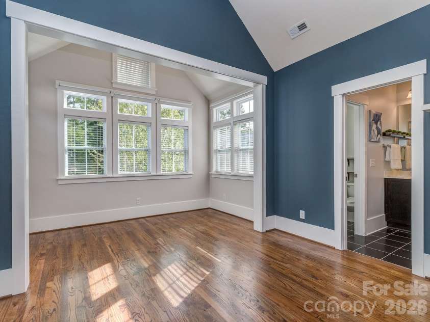 1427 Tippah Park Court, Charlotte, NC 28205.  MLS# CAR4367196, YatesRealty ID 24485. 