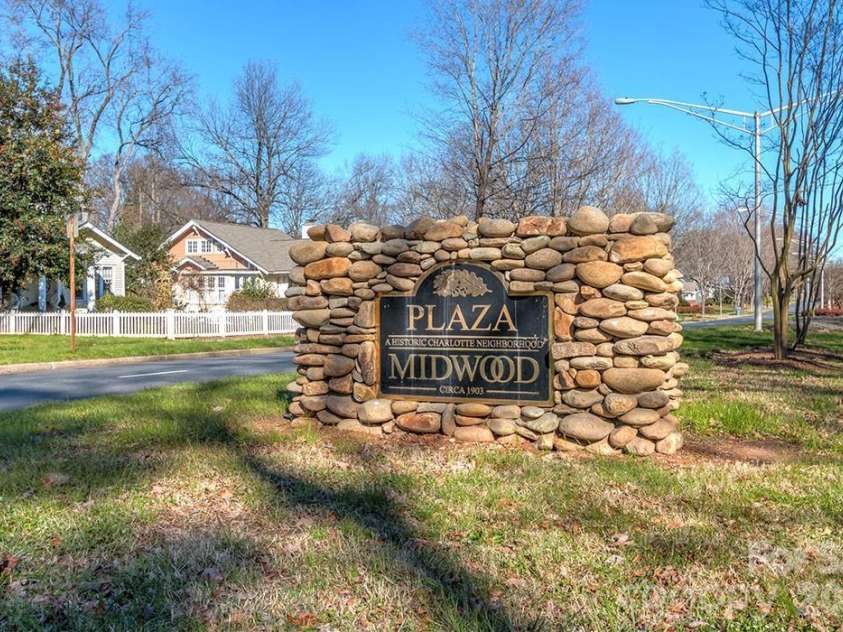 1427 Tippah Park Court, Charlotte, NC 28205.  MLS# CAR4367196, YatesRealty ID 24485. 