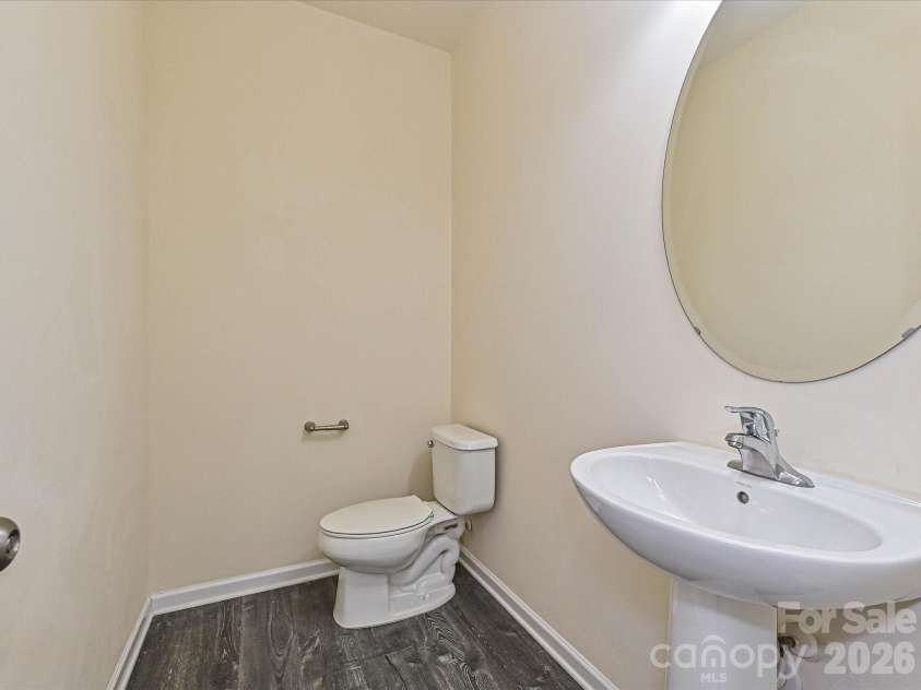 4629 Quinton Lane, Charlotte, NC 28269.  MLS# CAR4370168, YatesRealty ID 24488. 