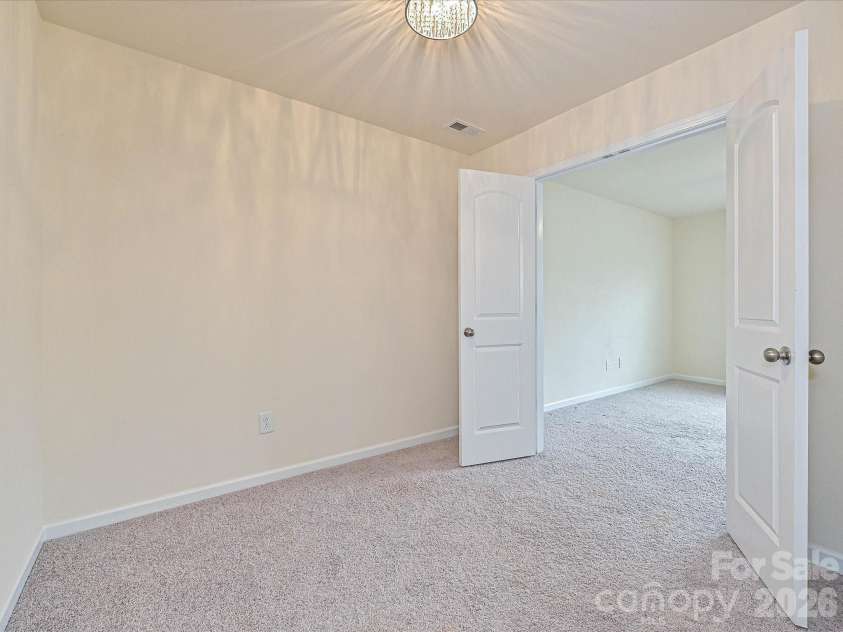 4629 Quinton Lane, Charlotte, NC 28269.  MLS# CAR4370168, YatesRealty ID 24488. 