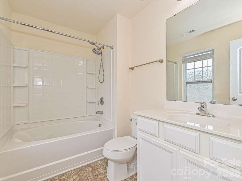 4629 Quinton Lane, Charlotte, NC 28269.  MLS# CAR4370168, YatesRealty ID 24488. 