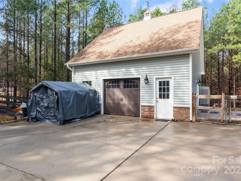 1485 Sierra Road, York, SC 29745.  MLS# CAR4225826, YatesRealty ID 2449. 