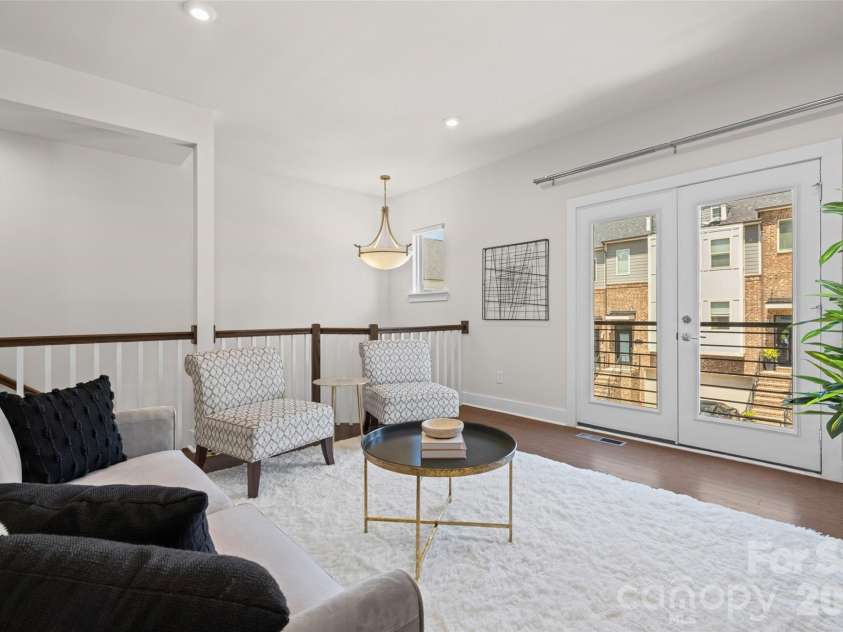 16034 Roscoe Lane, Charlotte, NC 28204.  MLS# CAR4324981, YatesRealty ID 2449. 