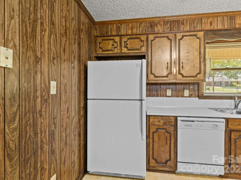 222 Mcmillian Heights Road, Iron Station, NC 28080.  MLS# CAR4279136, YatesRealty ID 24490. 