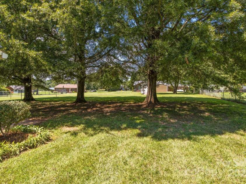 222 Mcmillian Heights Road, Iron Station, NC 28080.  MLS# CAR4279136, YatesRealty ID 24490. 