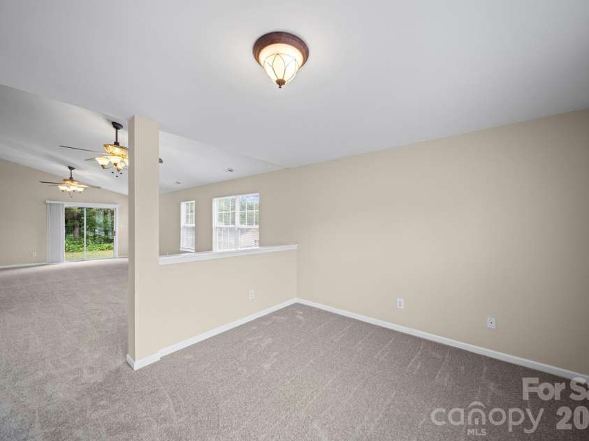 559 Railway Place, Concord, NC 28025.  MLS# CAR4380553, YatesRealty ID 24490. Siting Room