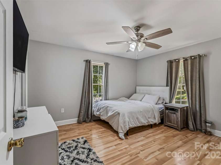 1631 Berkley Street, Lenoir, NC 28645.  MLS# CAR4276482, YatesRealty ID 24494. 