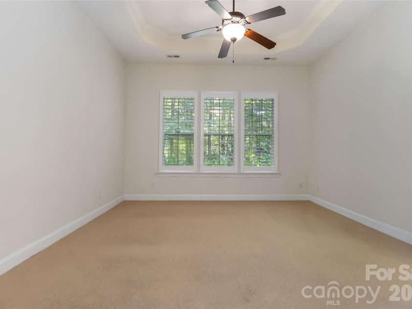 240 Clairborne Court, Matthews, NC 28104.  MLS# CAR4382430, YatesRealty ID 24494. 