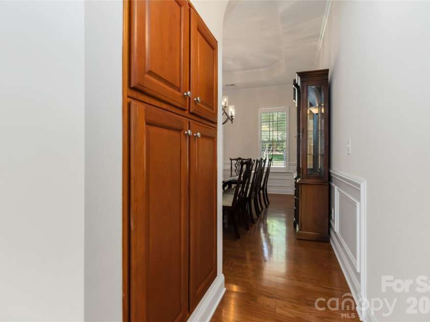 240 Clairborne Court, Matthews, NC 28104.  MLS# CAR4382430, YatesRealty ID 24494. 