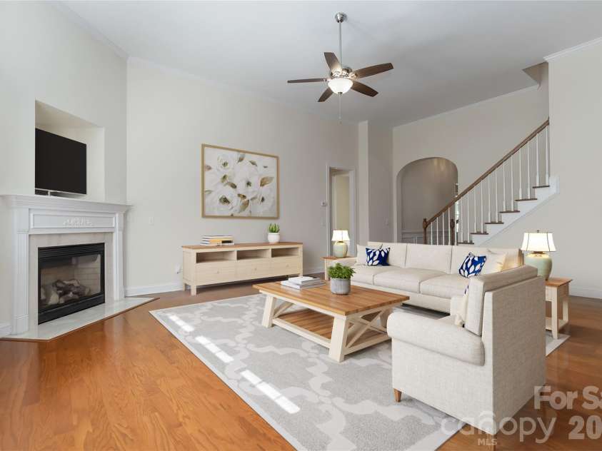 240 Clairborne Court, Matthews, NC 28104.  MLS# CAR4382430, YatesRealty ID 24494. 