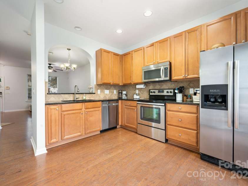 141 Leyton Loop, Mooresville, NC 28117.  MLS# CAR4322648, YatesRealty ID 24495. 