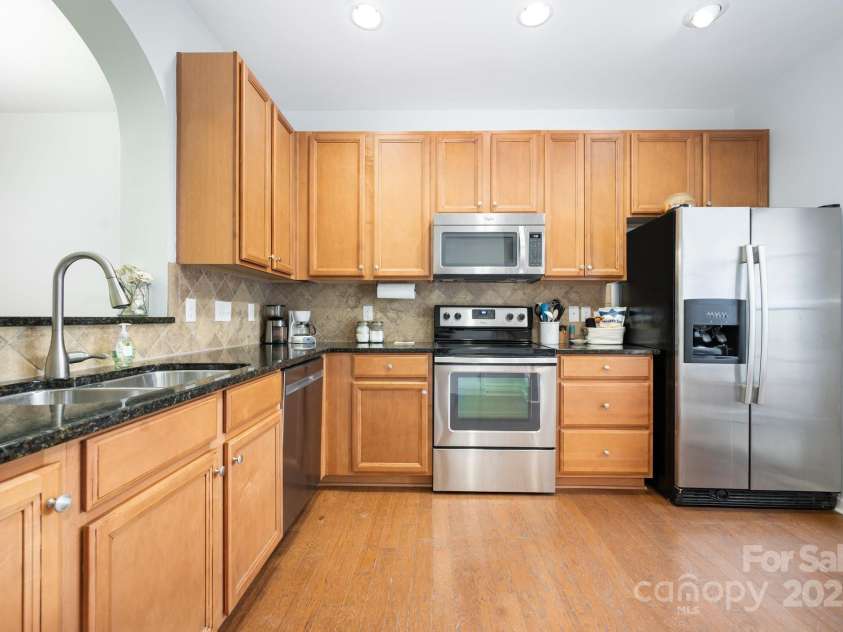 141 Leyton Loop, Mooresville, NC 28117.  MLS# CAR4322648, YatesRealty ID 24495. 