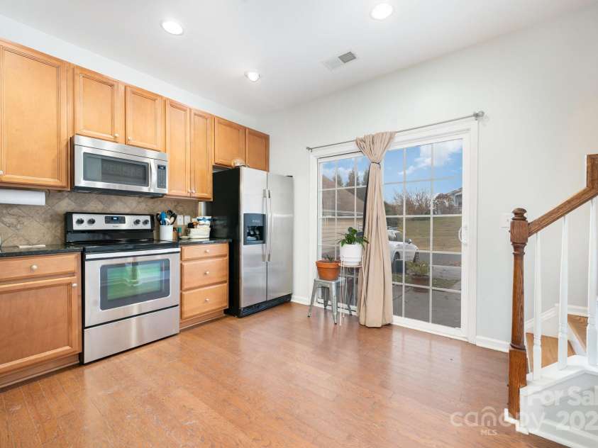 141 Leyton Loop, Mooresville, NC 28117.  MLS# CAR4322648, YatesRealty ID 24495. 