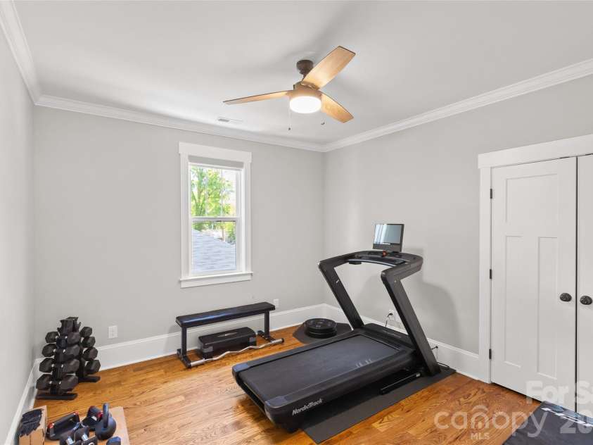 2315 Dundeen Street, Charlotte, NC 28216.  MLS# CAR4379399, YatesRealty ID 24495. 