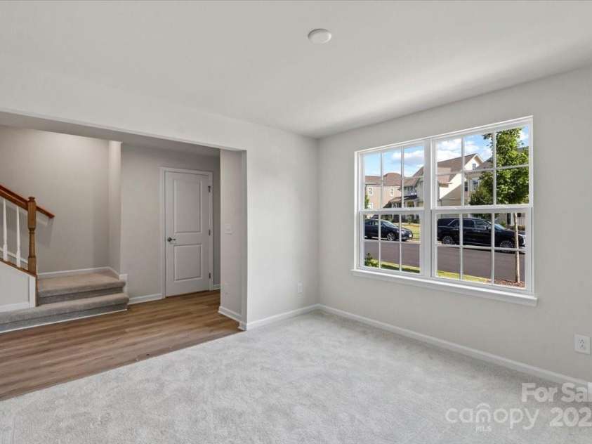 512 Whitehall Circle, Durham, NC 27713.  MLS# CAR4279290, YatesRealty ID 24496. 