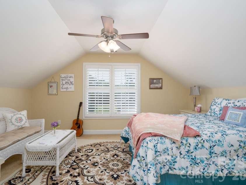 587 Marigold Drive, Kannapolis, NC 28083.  MLS# CAR4383052, YatesRealty ID 24496. Upstairs Bedroom