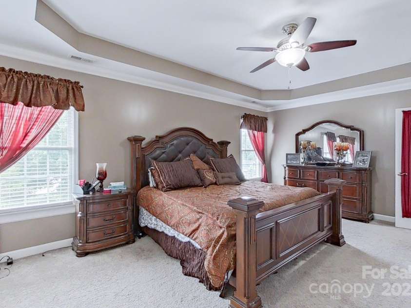 8409 Olde Stonegate Lane, Mint Hill, NC 28227.  MLS# CAR4265380, YatesRealty ID 24497. 