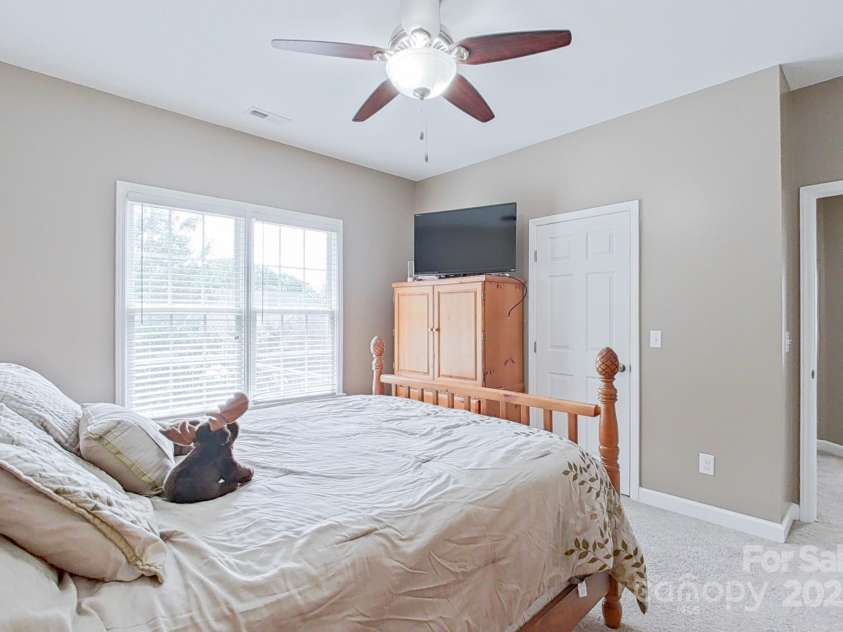 8409 Olde Stonegate Lane, Mint Hill, NC 28227.  MLS# CAR4265380, YatesRealty ID 24497. 