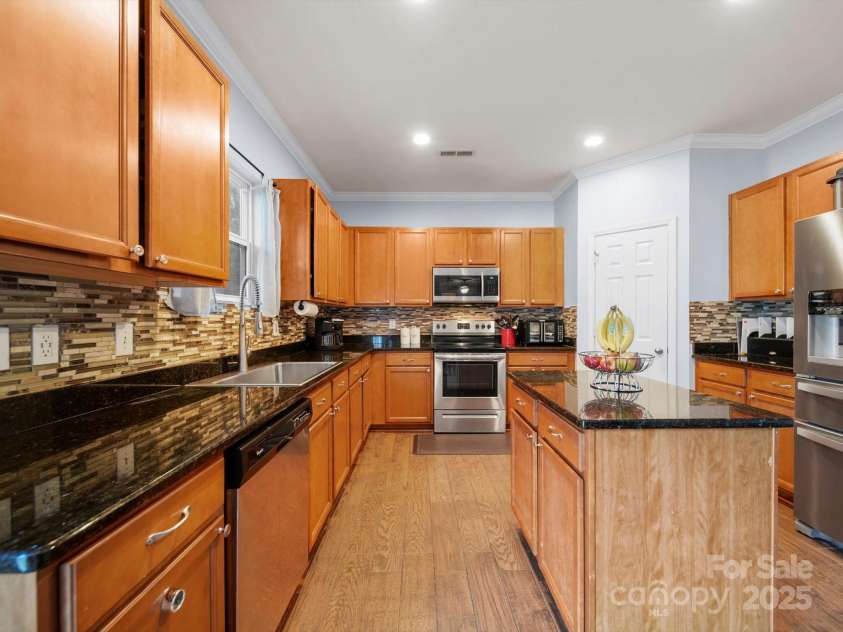 5003 Singletree Lane, Indian Trail, NC 28079.  MLS# CAR4259465, YatesRealty ID 24498. 