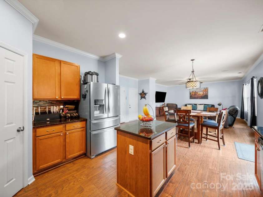 5003 Singletree Lane, Indian Trail, NC 28079.  MLS# CAR4259465, YatesRealty ID 24498. Kitchen