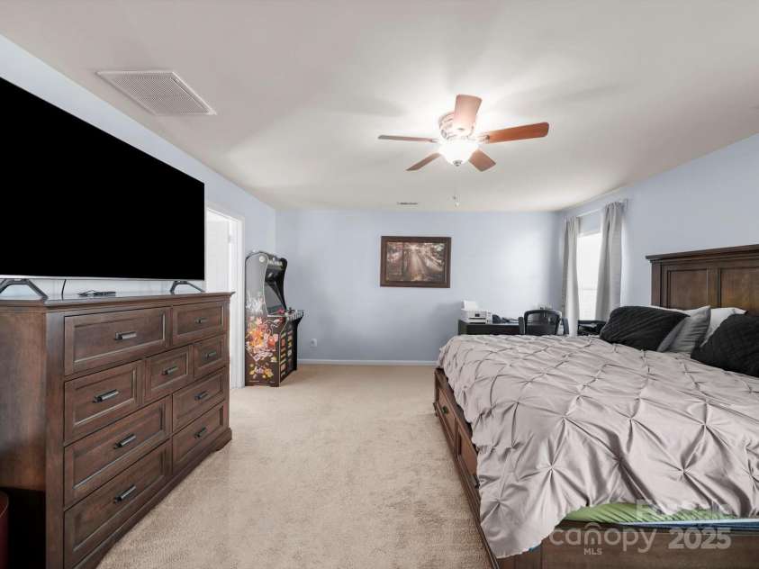 5003 Singletree Lane, Indian Trail, NC 28079.  MLS# CAR4259465, YatesRealty ID 24498. Primary suite