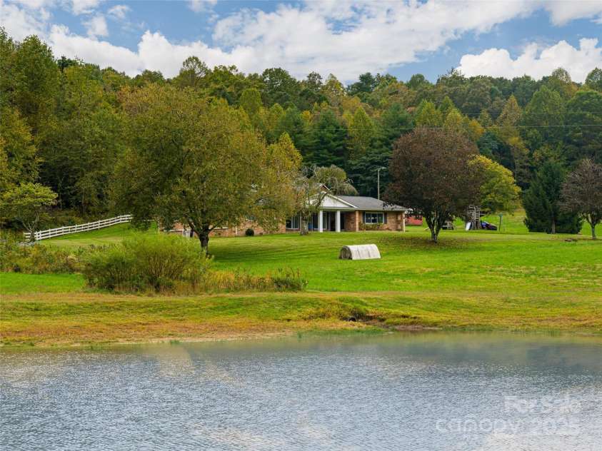 71 Happy Valley Drive, Mills River, NC 28759.  MLS# CAR4312252, YatesRealty ID 245. 