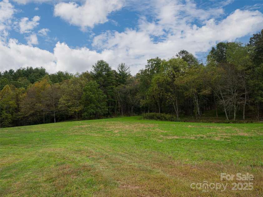 71 Happy Valley Drive, Mills River, NC 28759.  MLS# CAR4312252, YatesRealty ID 245. 