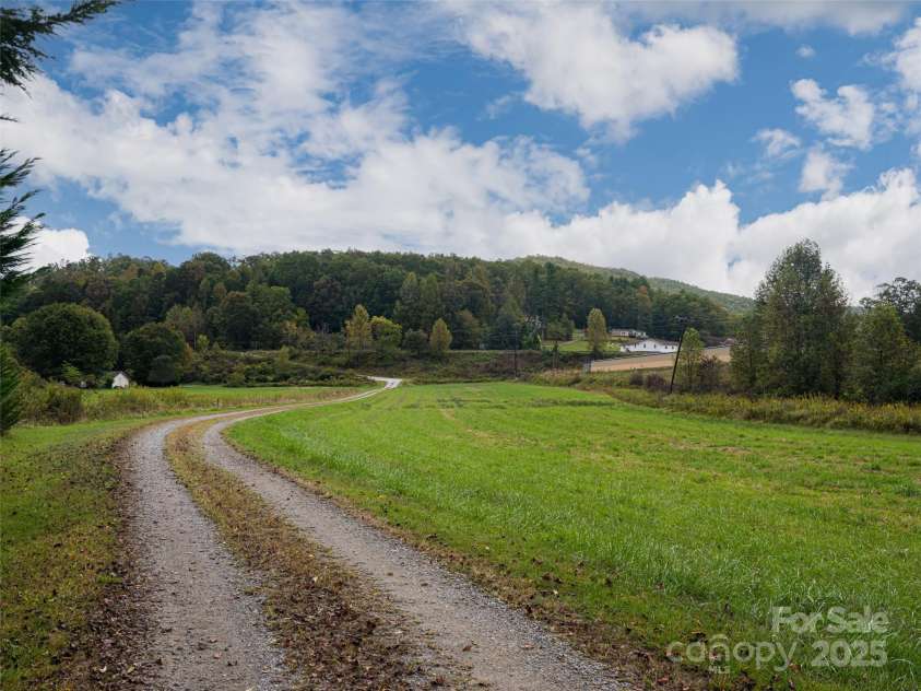 71 Happy Valley Drive, Mills River, NC 28759.  MLS# CAR4312252, YatesRealty ID 245. 