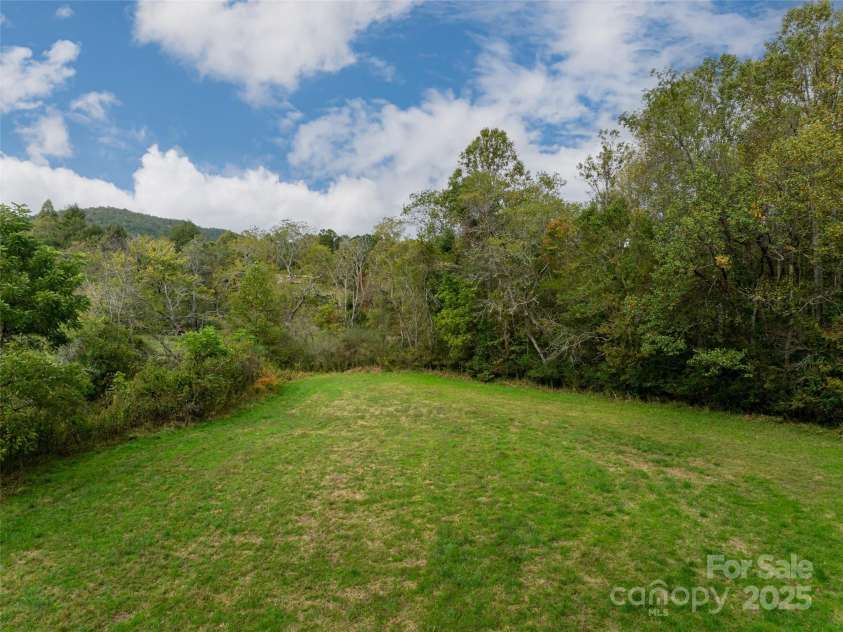 71 Happy Valley Drive, Mills River, NC 28759.  MLS# CAR4312252, YatesRealty ID 245. 