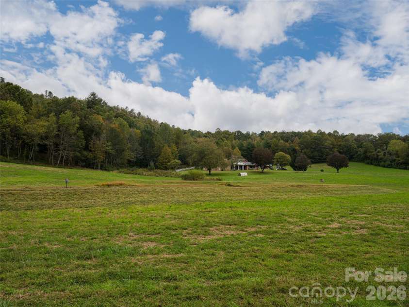 71 Happy Valley Drive, Mills River, NC 28759.  MLS# CAR4312252, YatesRealty ID 245. 