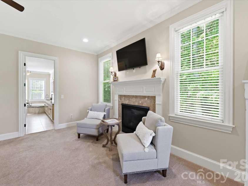 148 Cold Hollow Farms Drive, Mooresville, NC 28117.  MLS# CAR4385177, YatesRealty ID 24500. 