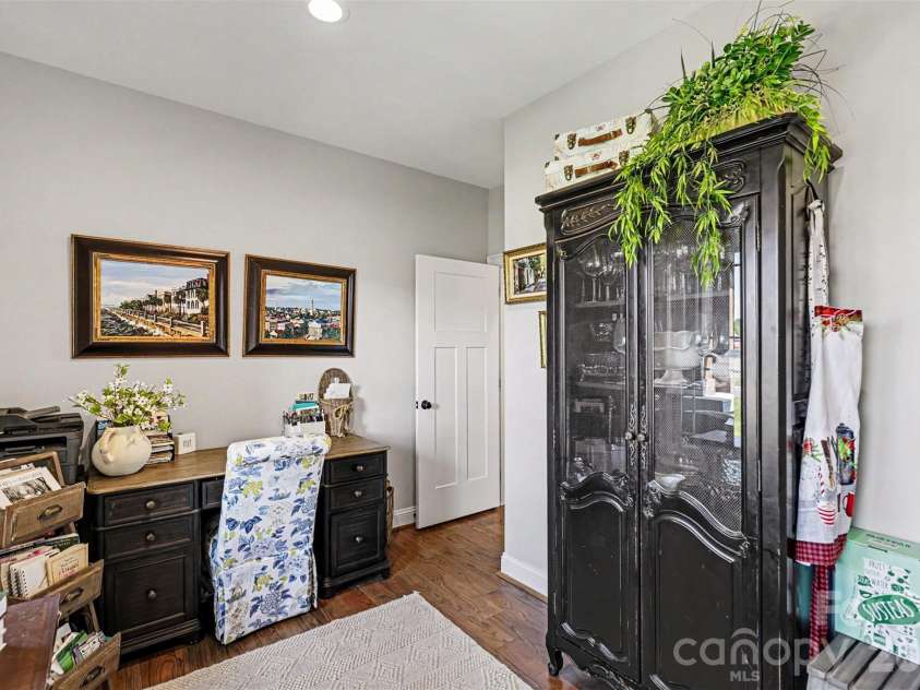 2952 Mehling Drive, Lincolnton, NC 28092.  MLS# CAR4383040, YatesRealty ID 24501. 