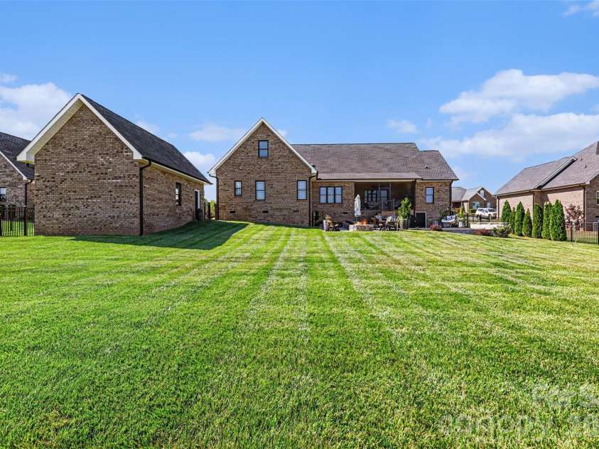 2952 Mehling Drive, Lincolnton, NC 28092.  MLS# CAR4383040, YatesRealty ID 24501. 