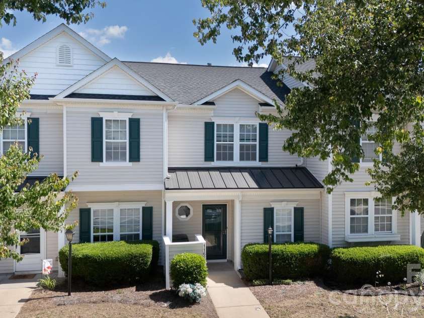 11625 Lioness Street, Charlotte, NC 28273.  MLS# CAR4384887, YatesRealty ID 24504. 