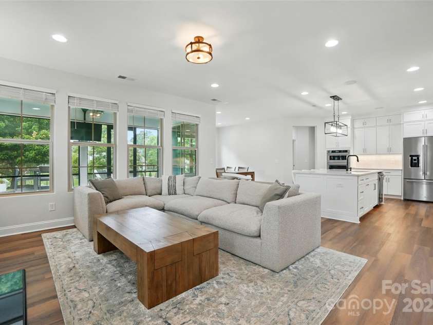 7322 Vesper Drive, Huntersville, NC 28078.  MLS# CAR4264938, YatesRealty ID 24507. Great Room