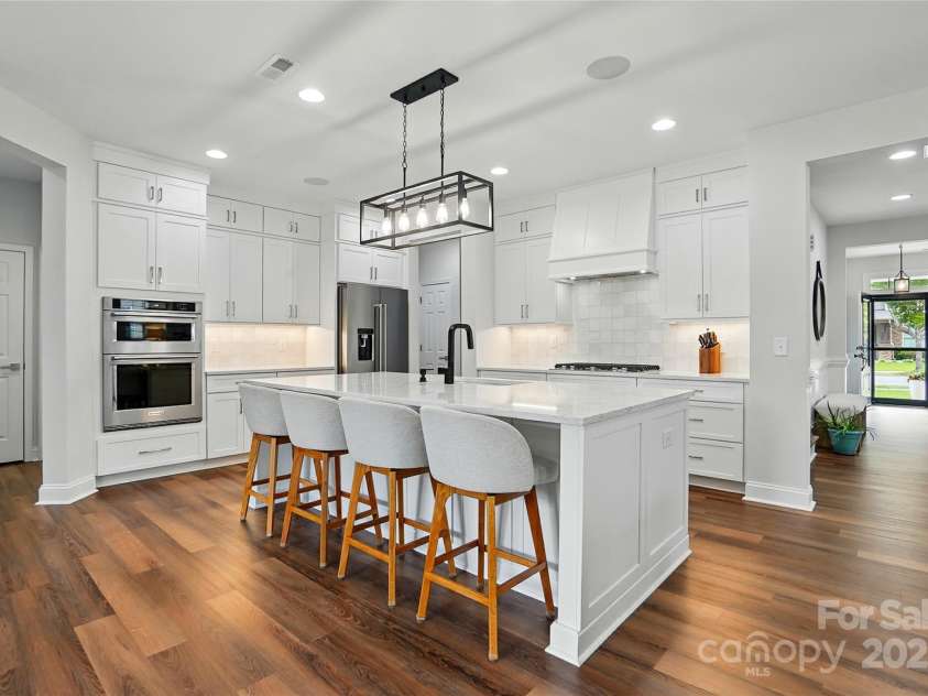 7322 Vesper Drive, Huntersville, NC 28078.  MLS# CAR4264938, YatesRealty ID 24507. Kitchen