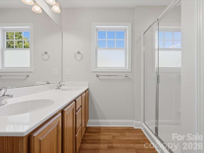 10094 Paisley Drive, Charlotte, NC 28269.  MLS# CAR4382557, YatesRealty ID 24509. 
