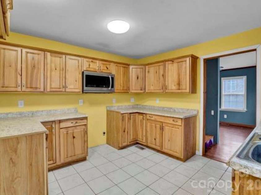 204 C Avenue, Salisbury, NC 28144.  MLS# CAR4347802, YatesRealty ID 2451. 