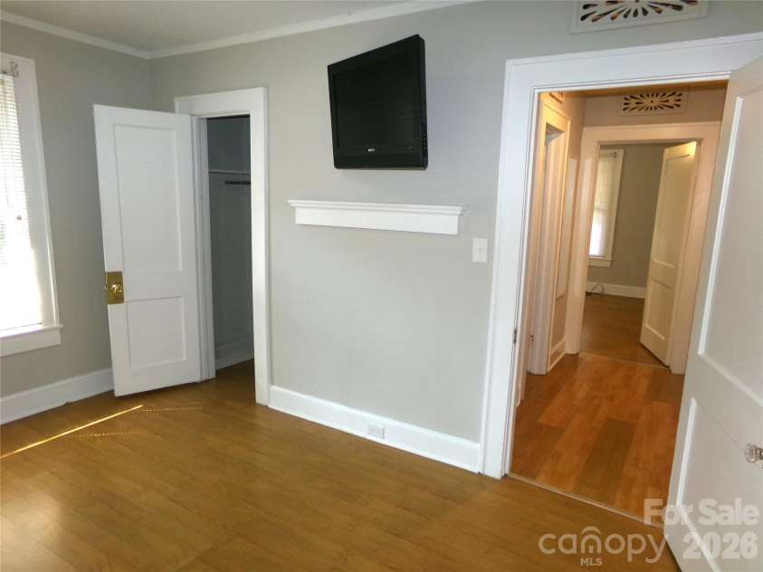 1014 Main Street, Albemarle, NC 28001.  MLS# CAR4378971, YatesRealty ID 24510. 