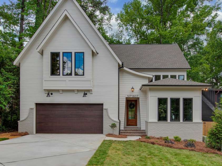 1807 Arnold Drive, Charlotte, NC 28205.  MLS# CAR4251651, YatesRealty ID 24510. 