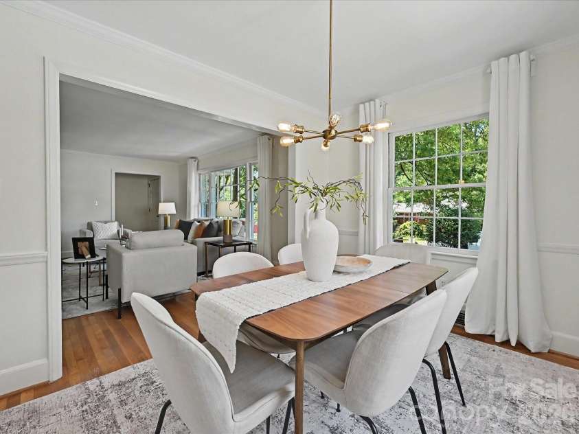 5501 Farmbrook Drive, Charlotte, NC 28210.  MLS# CAR4384059, YatesRealty ID 24511. 