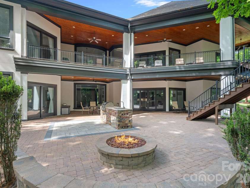 106 Lightship Drive, Mooresville, NC 28117.  MLS# CAR4309787, YatesRealty ID 24515. 