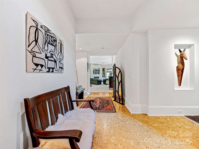 27 Elk Mountain Ridge, Asheville, NC 28804.  MLS# CAR4274217, YatesRealty ID 24515. 