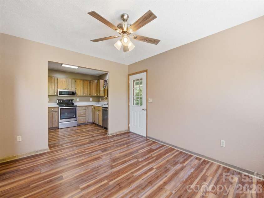 286 Pioneer Ridge Road, Canton, NC 28716.  MLS# CAR4337221, YatesRealty ID 24516. 