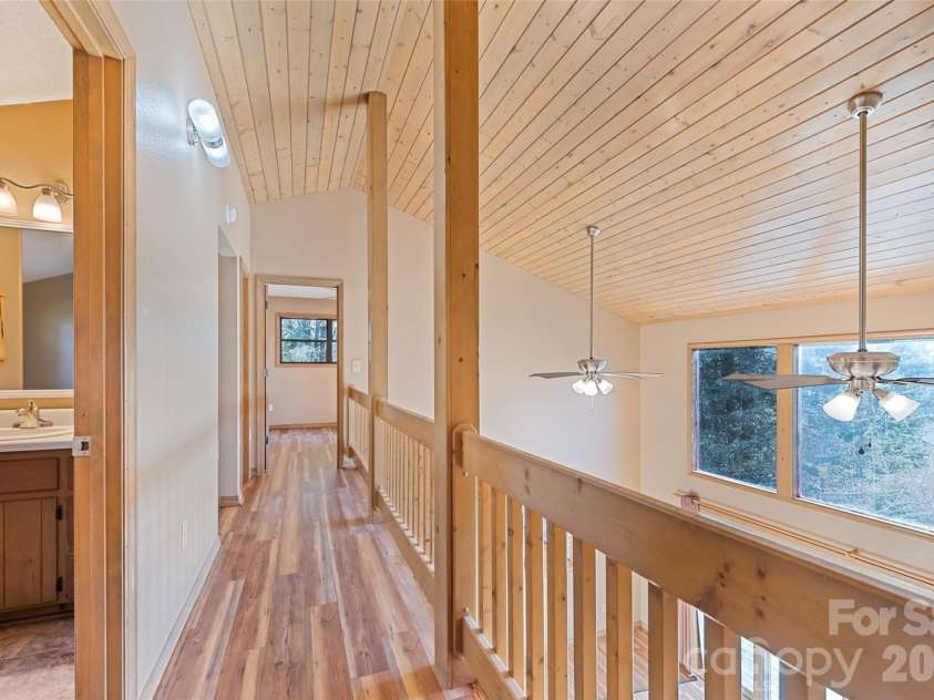 286 Pioneer Ridge Road, Canton, NC 28716.  MLS# CAR4337221, YatesRealty ID 24516. 